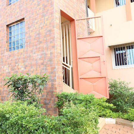 Vegas House Apartman Yaoundé Kültér fotó