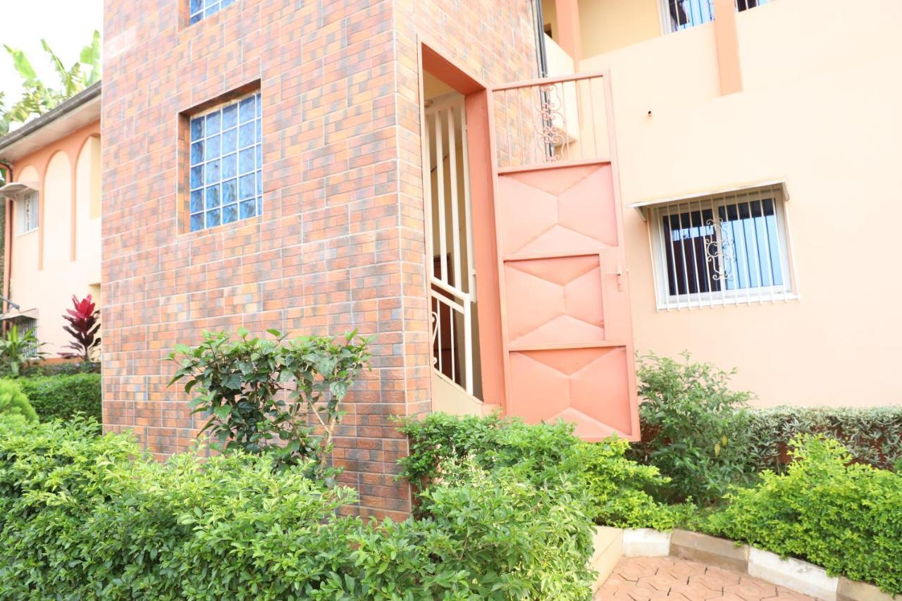 Vegas House Apartman Yaoundé Kültér fotó